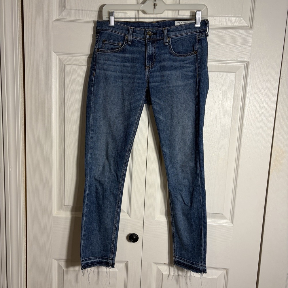 rag & bone Dre Capri Jeans Women 26 Blue Medium Wash Denim Raw Hem Mid Rise USA